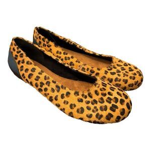 Women's Softwalk Sonoma flats slip on shoes size 7.5